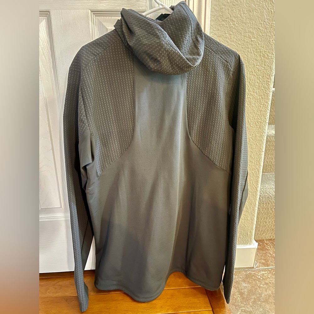 Lululemon Cold Terrain 3/4 Zip Jacket – Graphite – Size L (Like New) - Picture 4 of 6